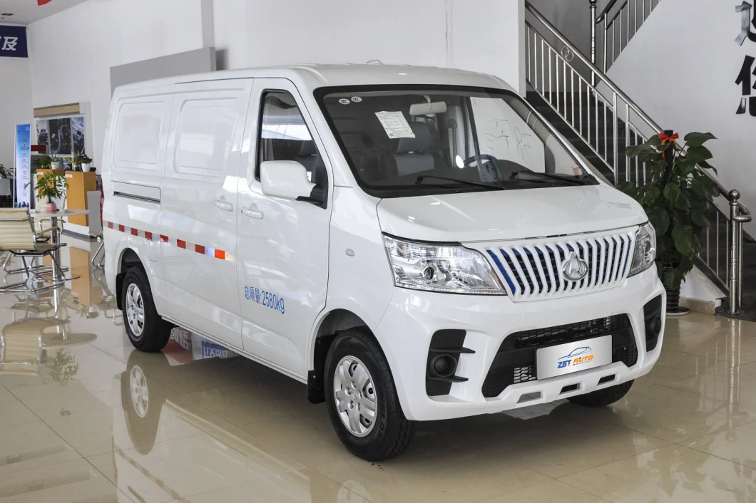 Changan Ruixing Em60 2022 China Brand Pure Electric Van Transporter 7 Seats 60kw Electric Delivery Van Used Car
